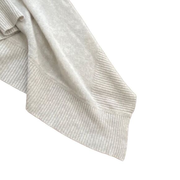 BLOOMINGDALE’S 100% Cashmere Sweater Vest Gilet Grey Large - Picture 4 of 4